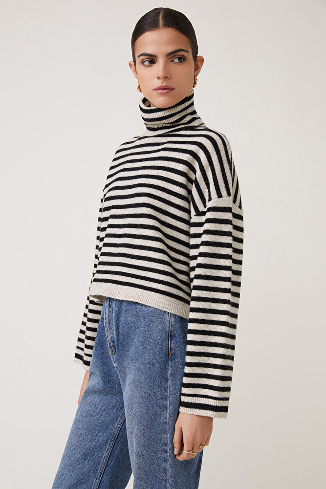 Perali Turtleneck Sweater - Beige Stripe