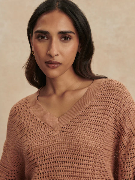 Gaia V-Neck Sweater - Camel