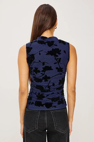 Lauris Top - Navy Tossed Roses