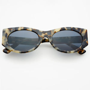 Layla Oval Sunglasses - Gray Tortoise