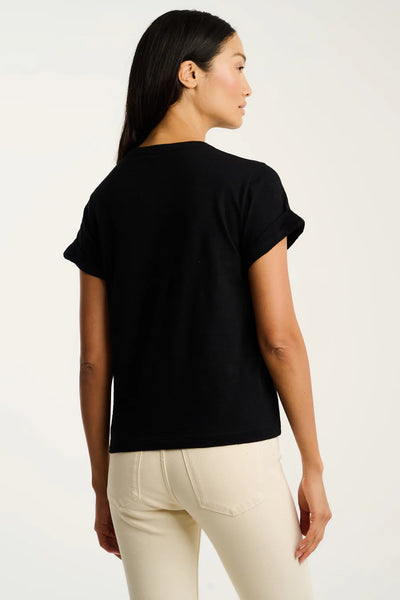 Kiss & Makeup Tee - Black