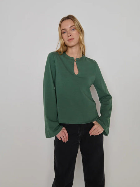 Sam Keyhole Top - Garden
