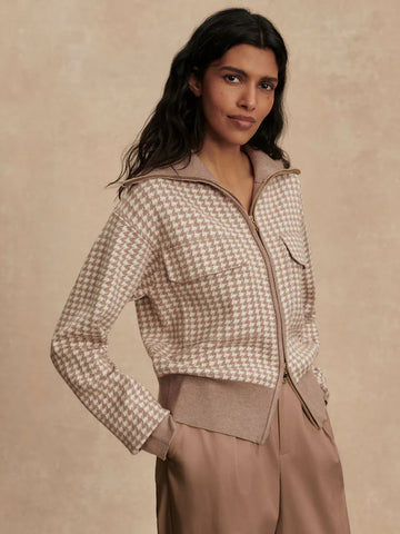 SWEATERS & KNITS – GRAND AND MERCER