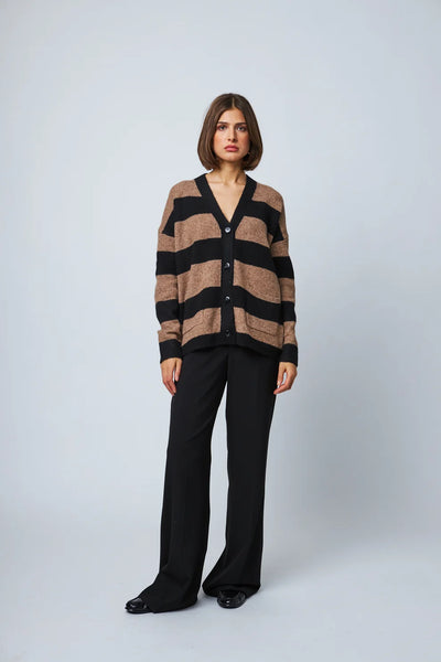 Phillie Cardigan - Charred Hickory