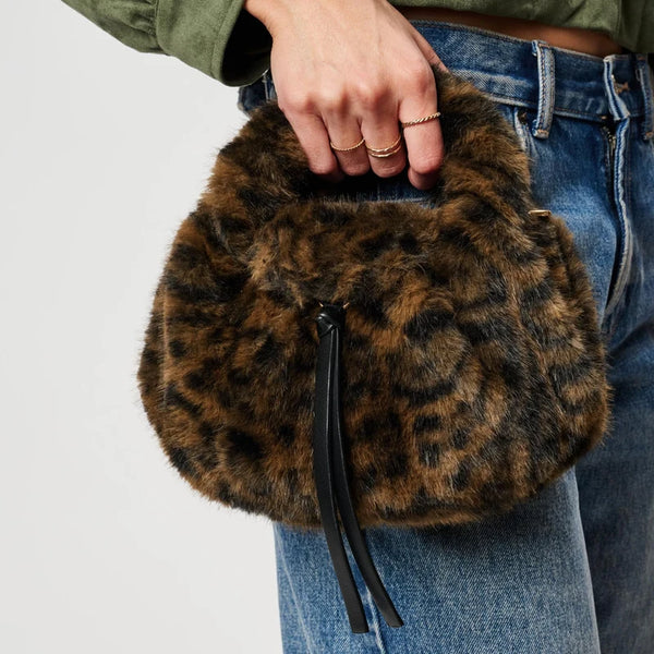Wynter Crossbody - Leopard