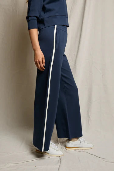 Mikos Travel Wide Leg Pant - Navy