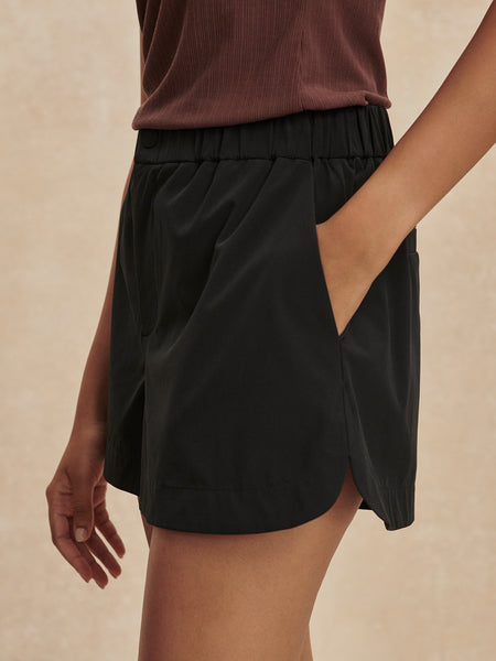 Nila Mid Rise Short 3.5" - Black